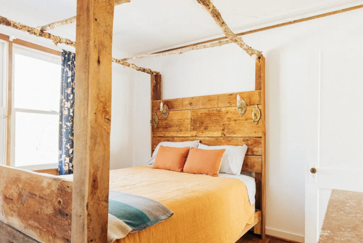Private Suite (sleeps two)